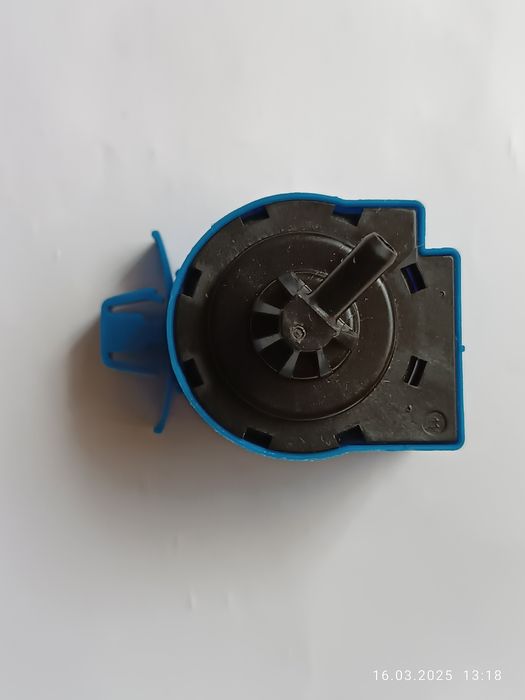 Продам датчик уровня воды(пресостат) ST 545 стир.маш Автомат