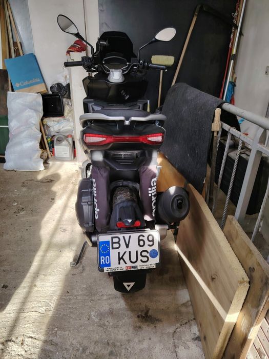 Scuter Aprilia SR GT 125