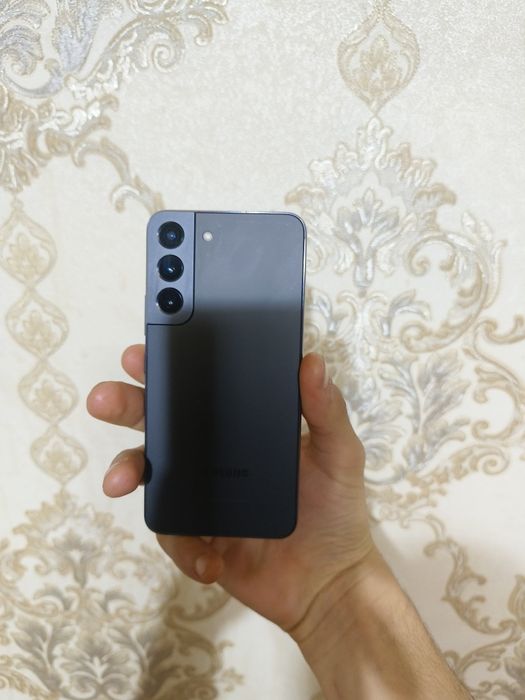 Samsung s22 pameti8/256