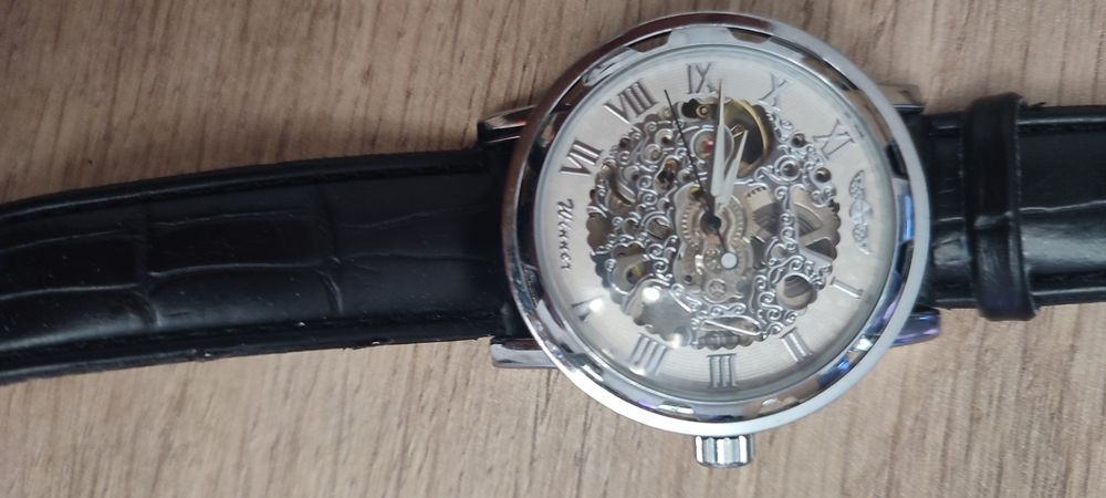 Ceas barbatesc mecanic  Winner