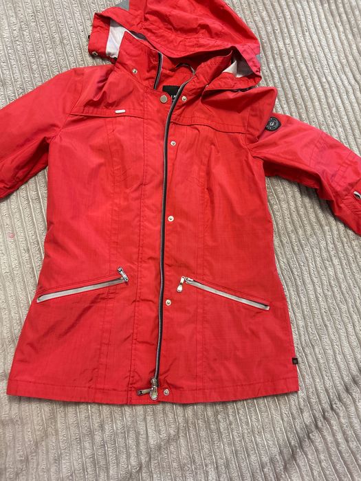 Женская ветровка