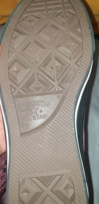 Teniși converse all Star măsura 40 jumate  piele întoarsă