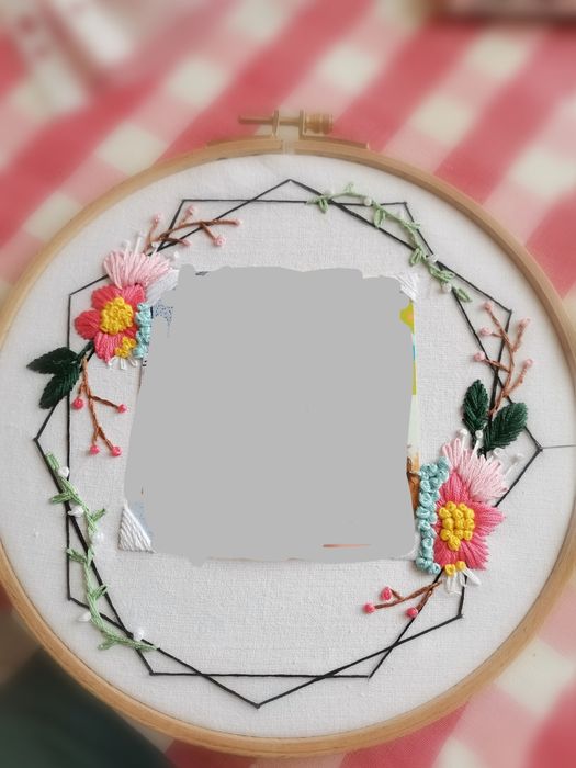 Обемни бродерии за всеки повод