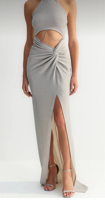 Нова официална бална рокля размер С