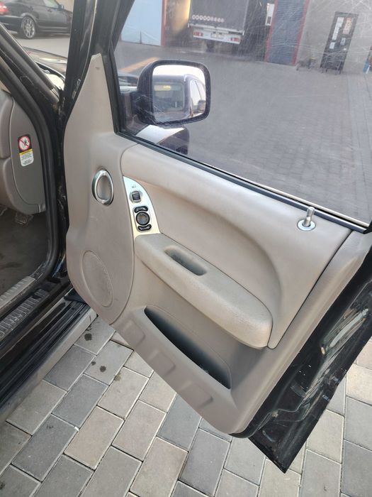 Jeep cherokee kj