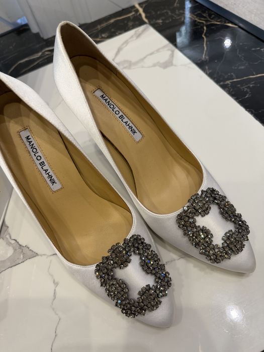 Продам женские туфли