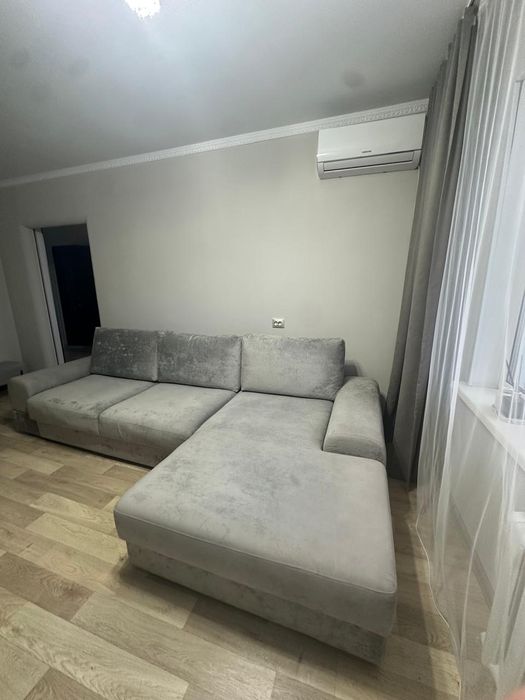 Продам качественный диван