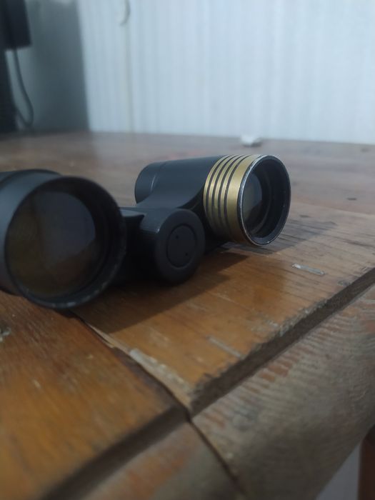 Durbi cccpniki holati idial  juda tiniqoberadi ixcham korpusi  metall