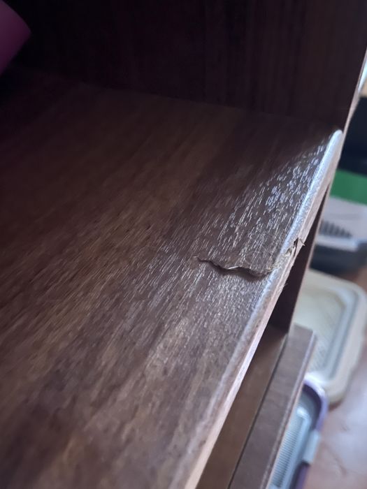 Продам угловой шкаф