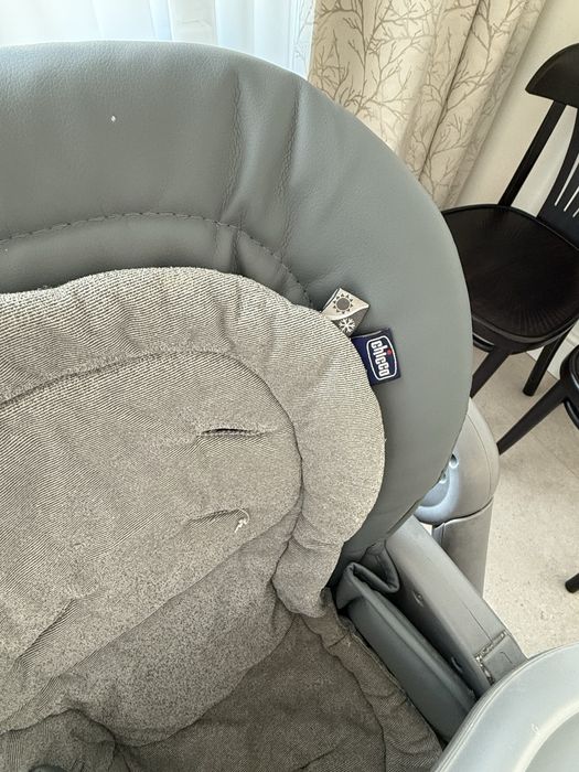 Детский стульчик Chicco magic polly relax