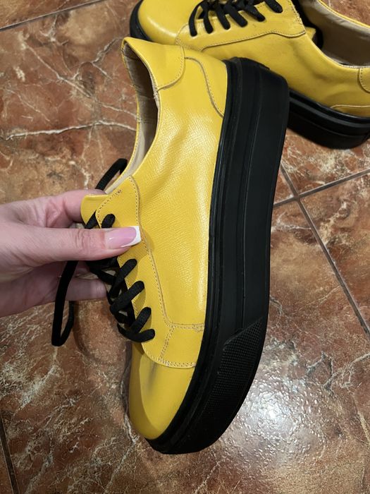 Pantofi casual galbeni