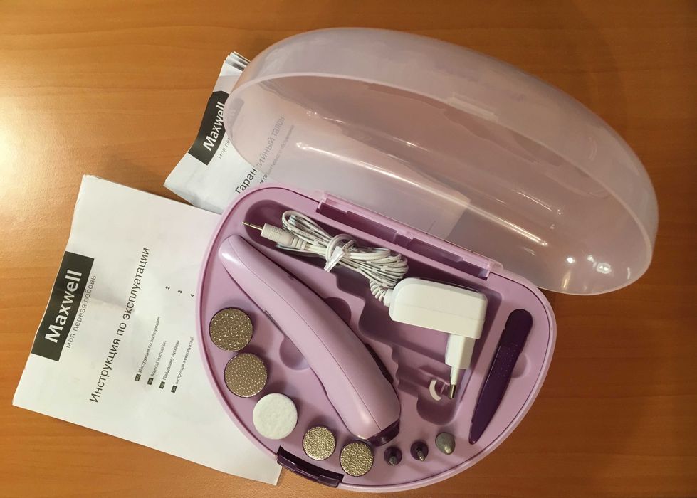 Продается новый маникюрно-педикюрный набор