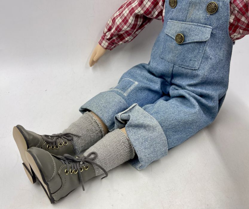 Огромна порцеланова кукла момче BAMBOLA 62 см колекционерска