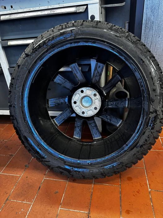 Se vinde jante aliaj specifice pt iarnă