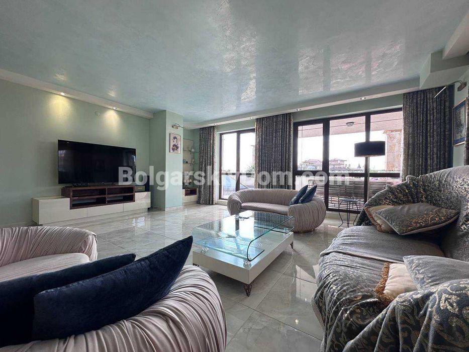 Продава се Тристаен апартамент в Несебър - 270 кв.м за 708 €/кв.м - Снимка #1