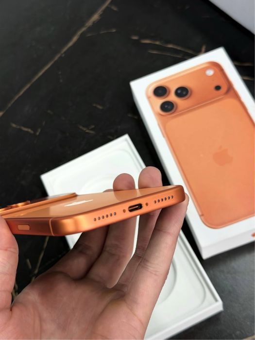 iPhone 17 Pro Max 256GB Orange 50cycle
