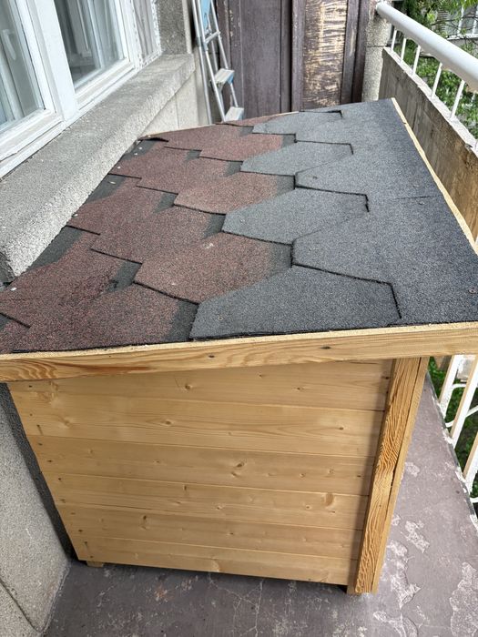 Продам будку для собак
