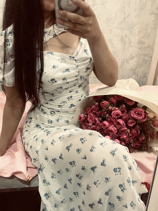 Платье белый цветочное