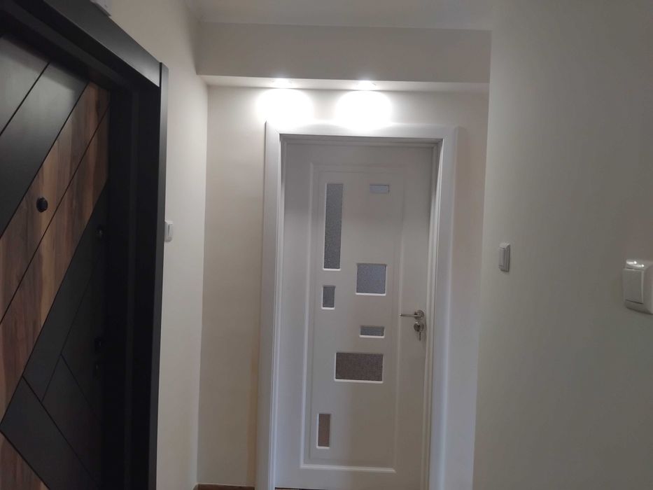 Продава се Двустаен апартамент в Русе, Възраждане - 62 кв.м за 1630 €/кв.м - Снимка #16