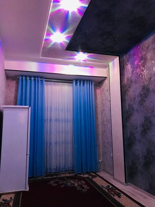 Uchtepa tumani Farxod bozor yaqinida yangi qurilgan domda kivartira so