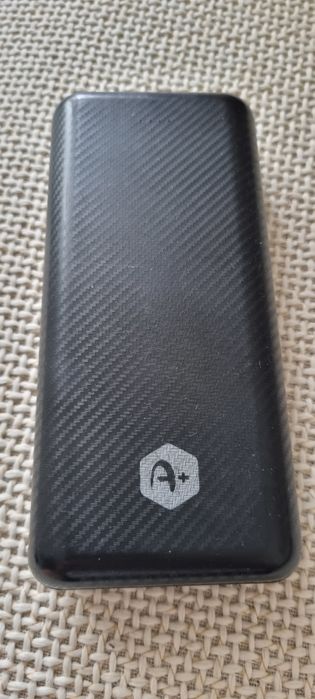 Baterie externa 20.000 mAh