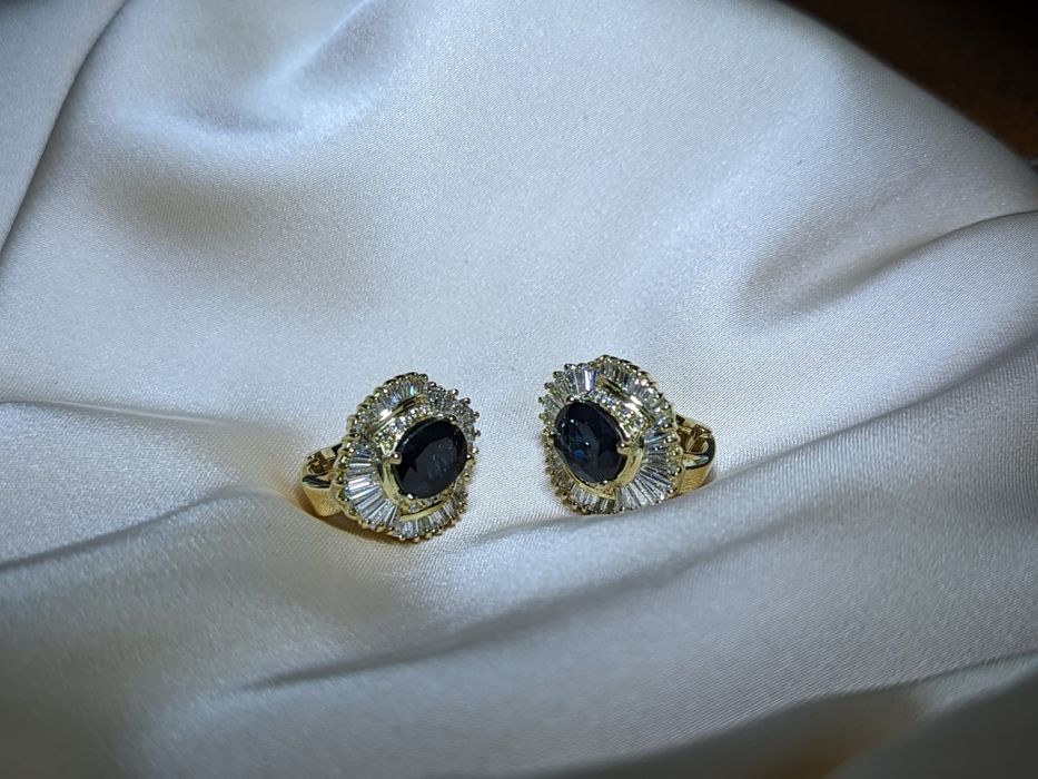 Серьги с бриллиантами и сапфирами