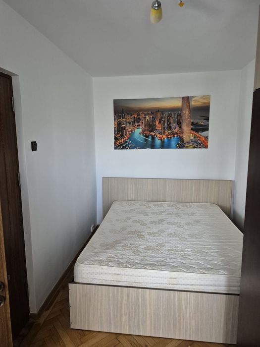 Inchiriez ap Valea Rosie