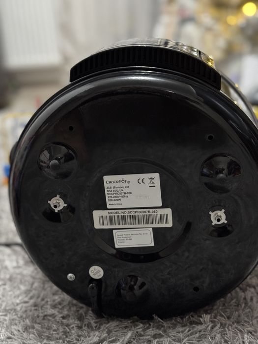 slow cooker 4.7 l digital crock-pot