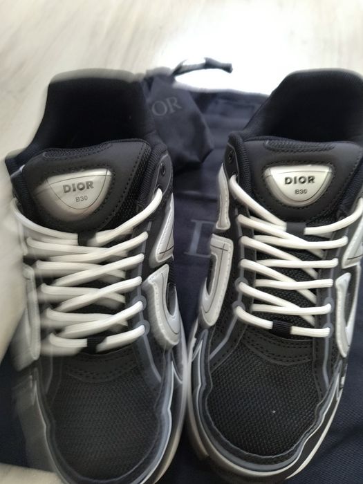 Dior b30 black white 42