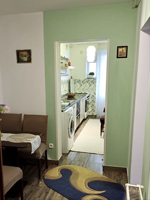 Apartament 2 camere, 55 mp, centrală proprie, zona Piața Centrală – Petroșani — fotografia 2