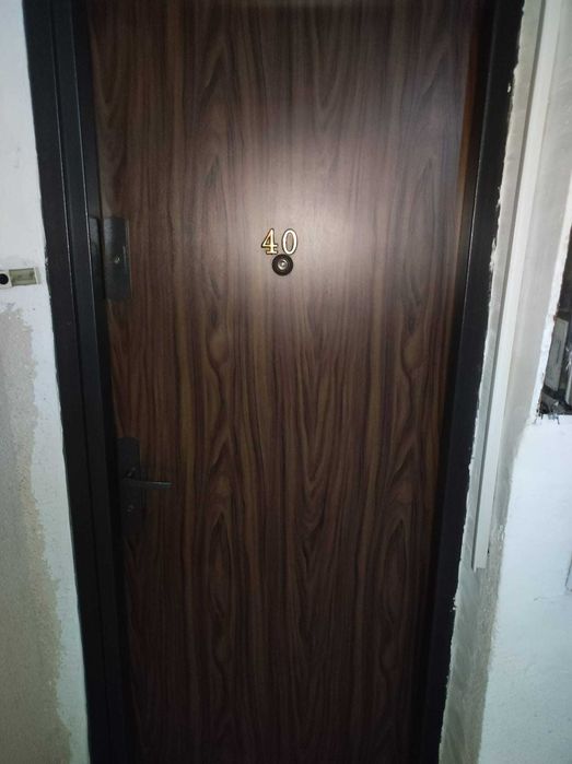 Proprietar, persoana fizică, particular vând sau închiriez garsonieră, centrală termică, Militari, la Metrou Gorjului, Lujerului, dec,str. Răsăritului
