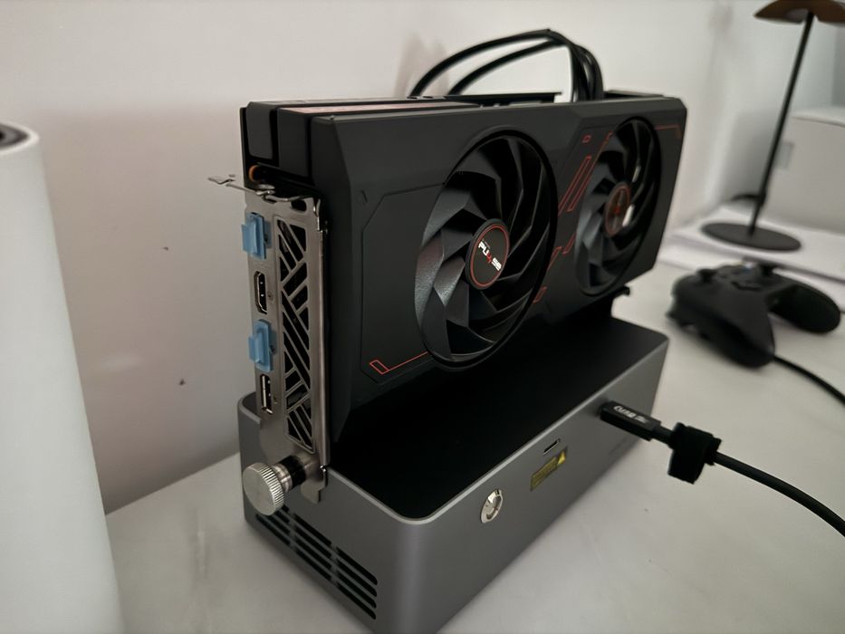 Placa video Sapphire AMD Radeon RX 7800 XT 16GB | Garantie