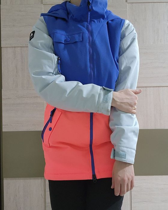 Куртка женская  размер