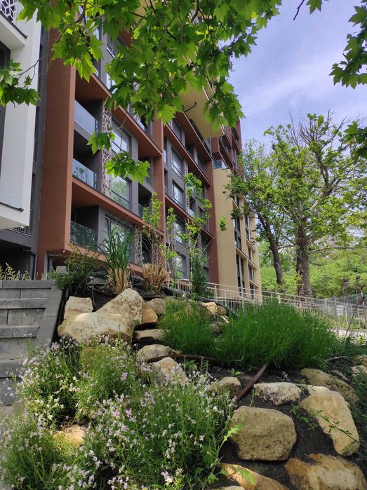 Дава се под наем Едностаен апартамент в Варна, Център - 42 кв.м за 550 € - Снимка #10