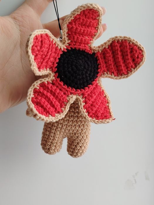 Игрушка демогоргон брелочек