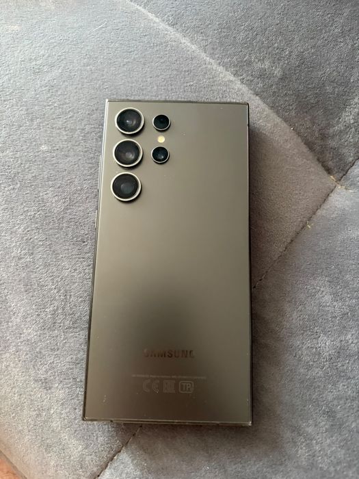 Продам samsung s24 ultra