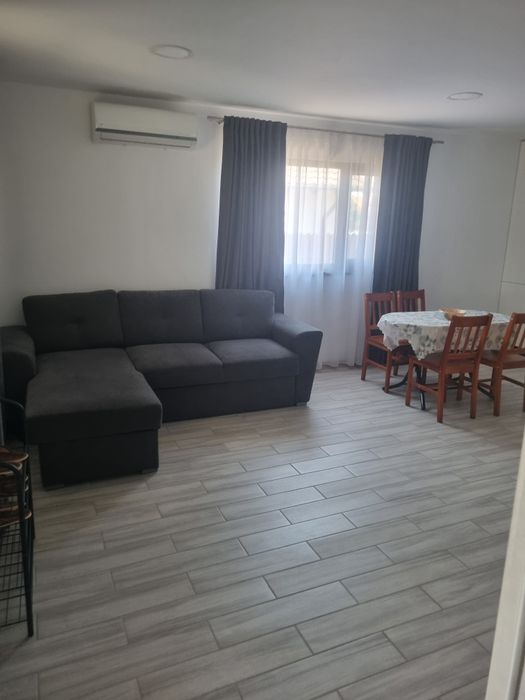 Vand casa in Sat Costi