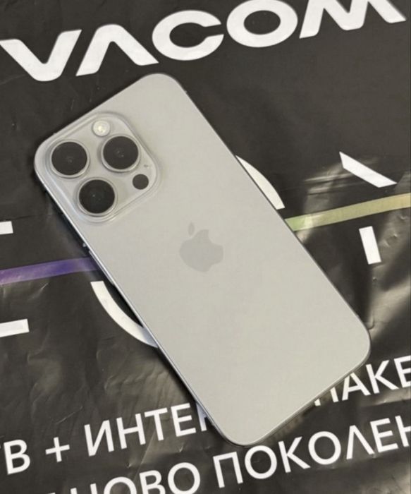 КАТО НОВ 256GB iPhone 15 Pro 5G Гаранция Vivacom 2025г. Natural | Сив