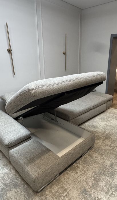 Продам диван в хорошем состоянии