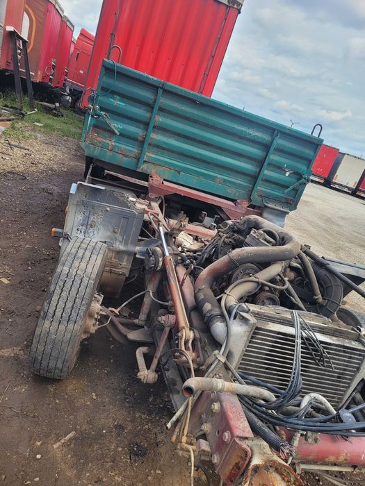 sasiu axe si arcuri, cabina si roti iveco eurocargo cu 7 locuri