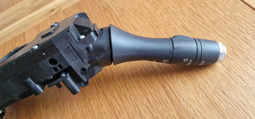 Bloc lumini semnalizare stergatoare maneta bloc de lumini comenzi volan Renault Clio 5 Captur 2 Zoe Facelift 255670428R