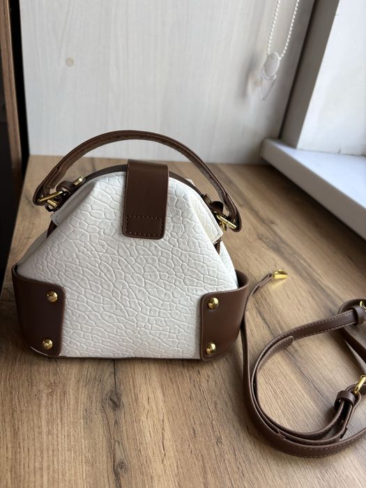 сумка 8000 алынған 1 рет ұсталынған