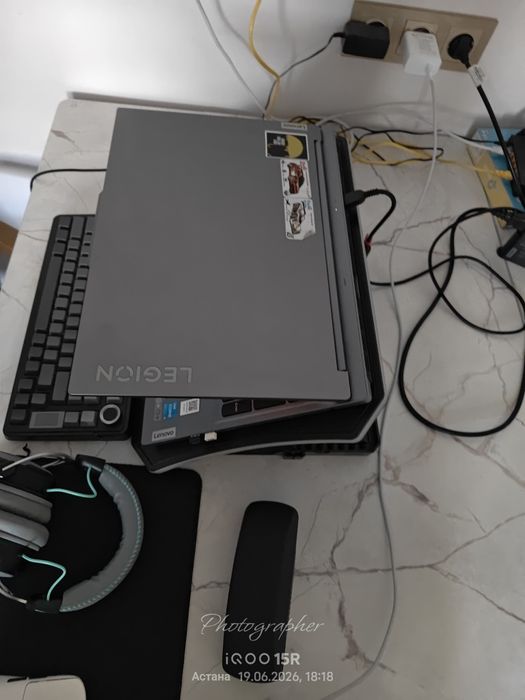 Lenovo legion 5 16IRX9