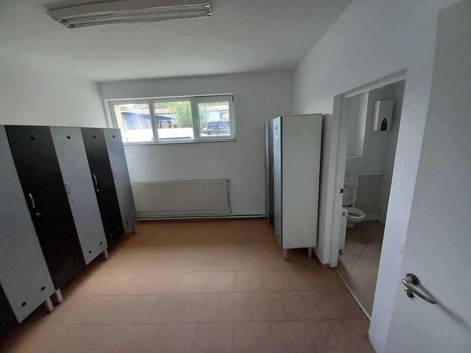 Дава се под наем Промишлена сграда в Разград, Бели Лом - 2765 кв.м за 5000 € - Снимка #13