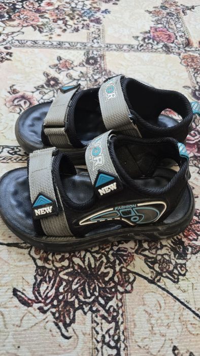 Обувь весна в отличном состоянии.