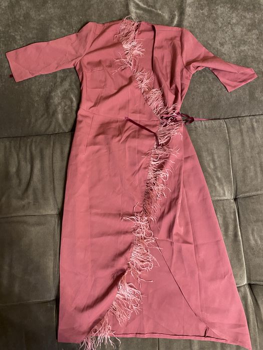 Платья новые не б/у