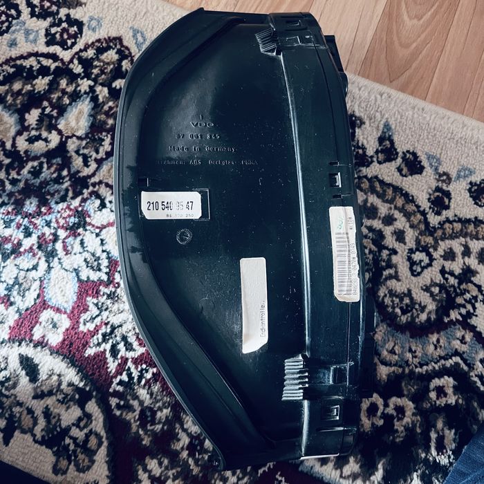 Шиток прибор от мерседес 210