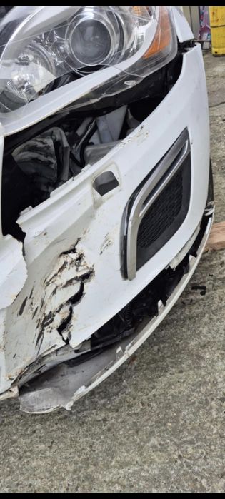 Volvo xc 60 accidentat