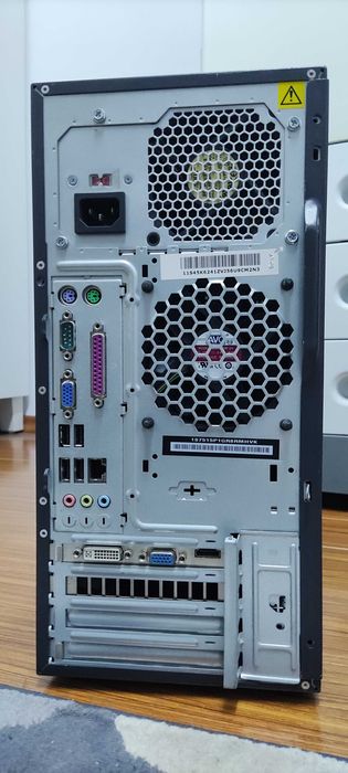 Calculator Unitate PC Gaming AMD Quad x4 Ram 8G CS GO.Windows 10