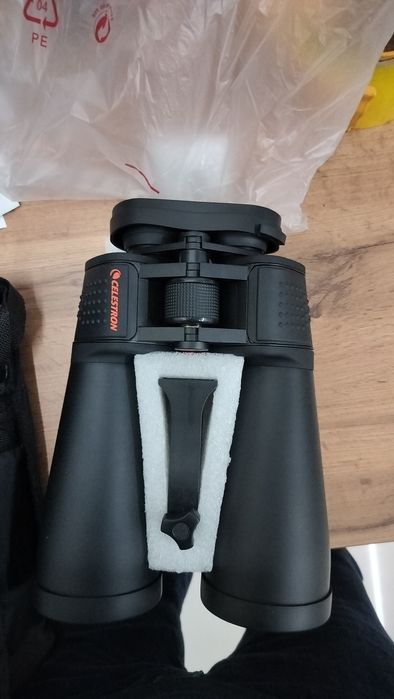 Celestron SkyMaster 25x70 — новый оригинальный бинокль